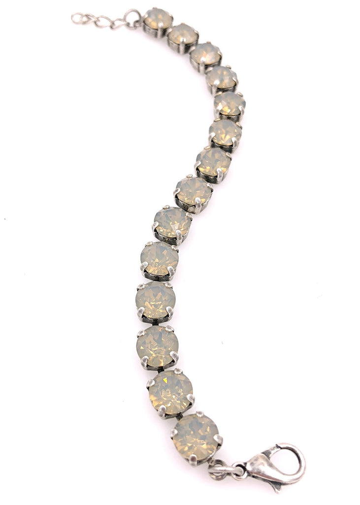 Bracelet - Duchess Lustrous