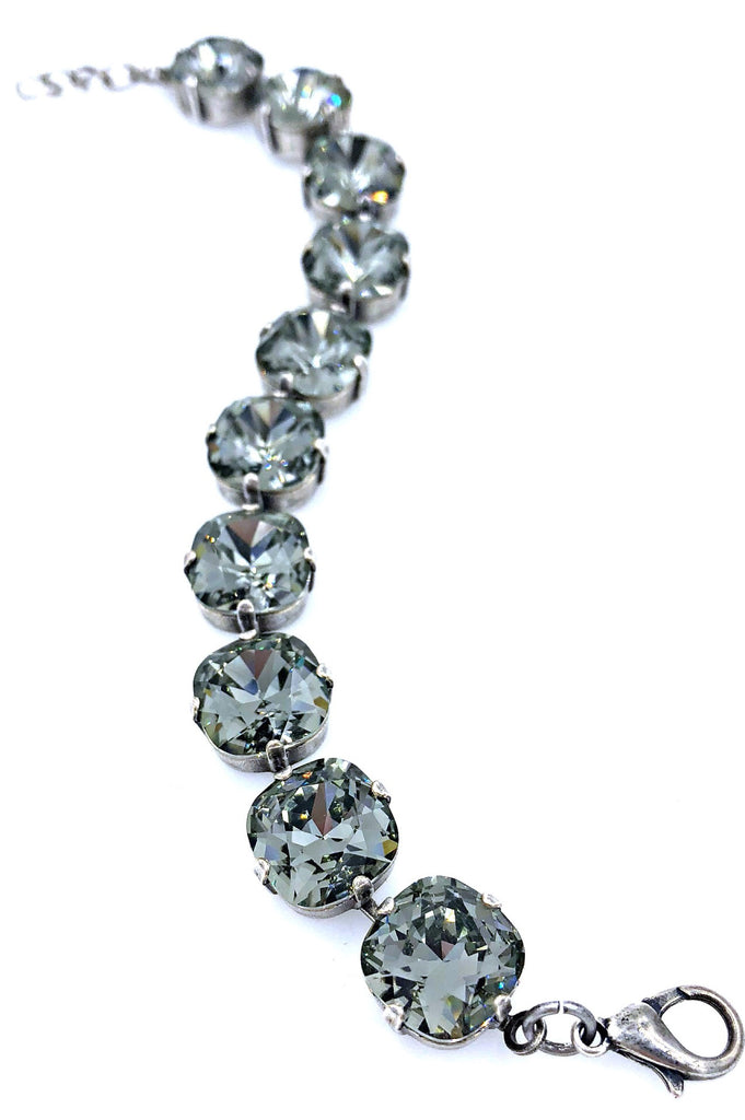 Bracelet – Queen Midnight