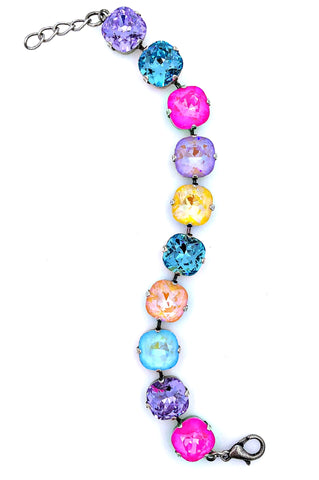 Bracelet – Queen Medley Peep Show